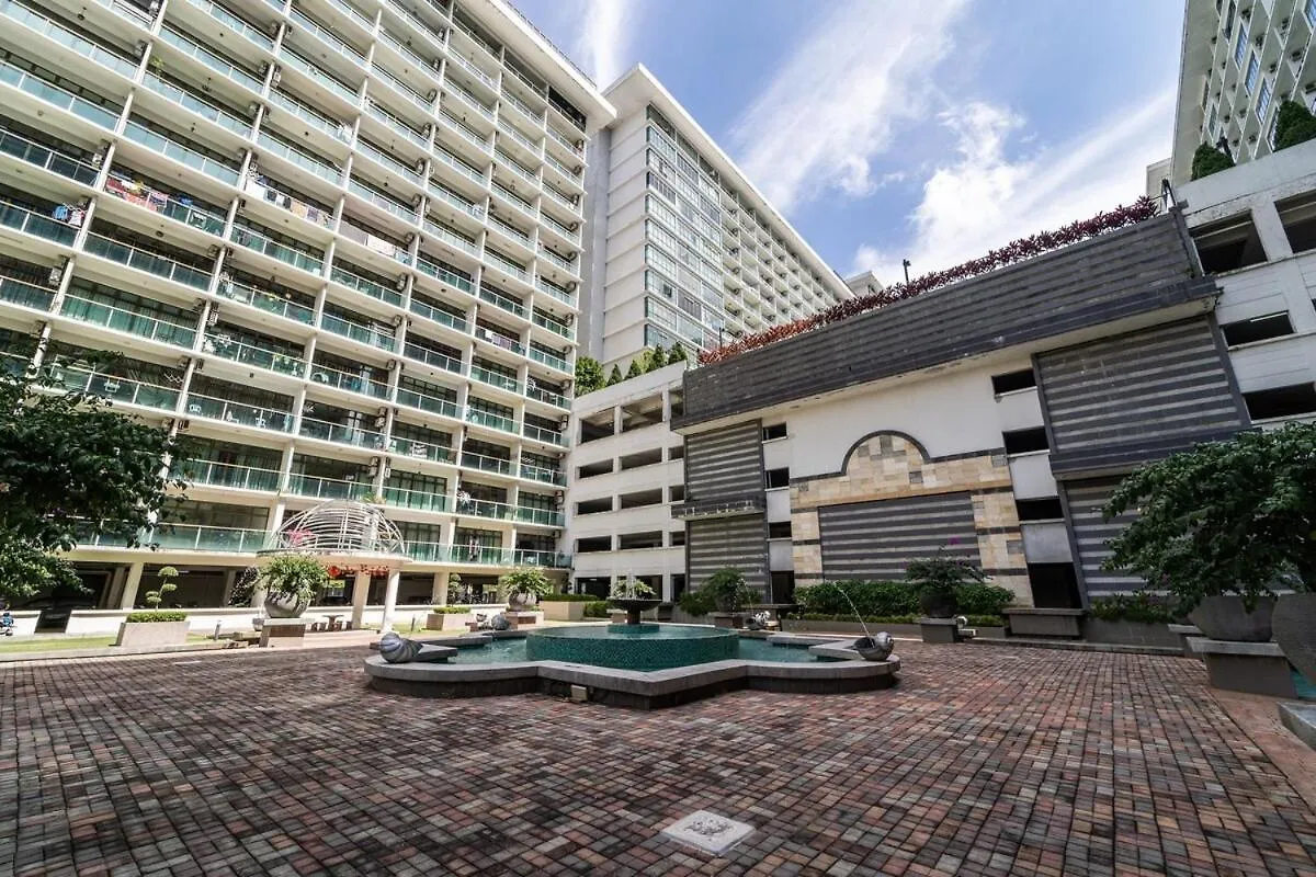 035 Palazio Apartment Japanese Style Studio Mount Austin Wifi & Netflix 新山 0*,  马来西亚
